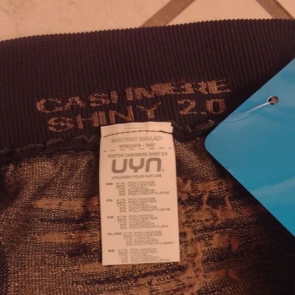 NWT UYN Lady Cashmere Shiny 2.0 Pants Celebrity Gold size S/M - Picture 3 of 11